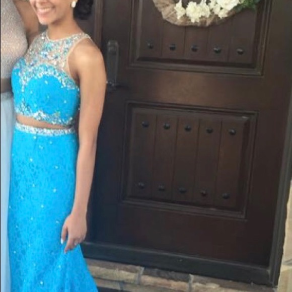 2 piece baby blue mermaid style prom dress - Picture 2 of 6